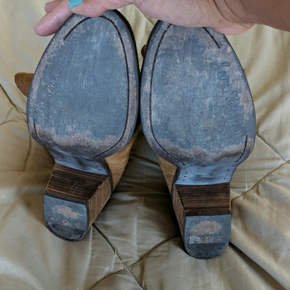 Boots - Picture 5 of 5